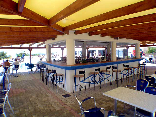 Photo of the Bar Liberatos Village Lassi Kefalonia CLICK TO ENLARGE