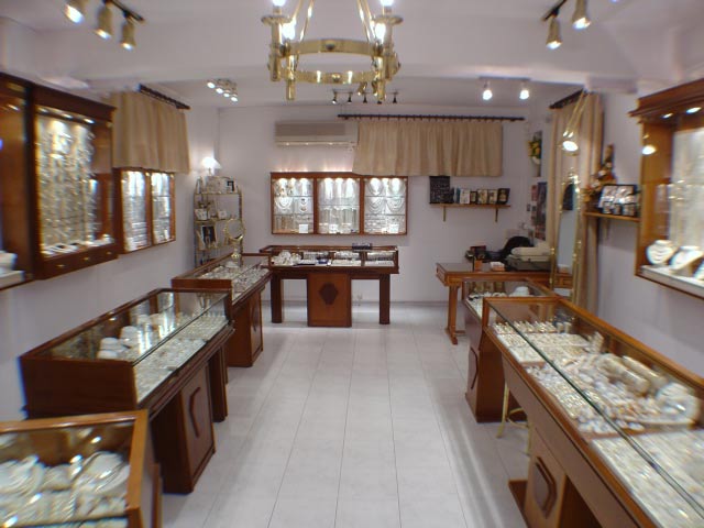 Image of Veronicas Jewellery Shop Lassi Kefalonia CLICK TO ENLARGE