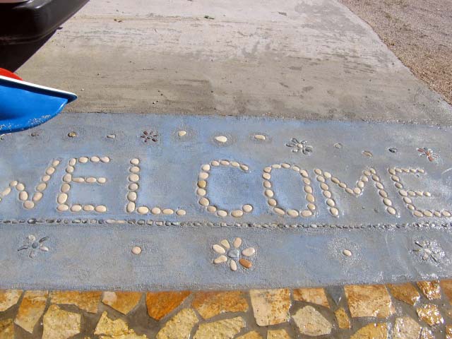 LOURDAS BEACH Welcome Photo CLICK TO ENLARGE