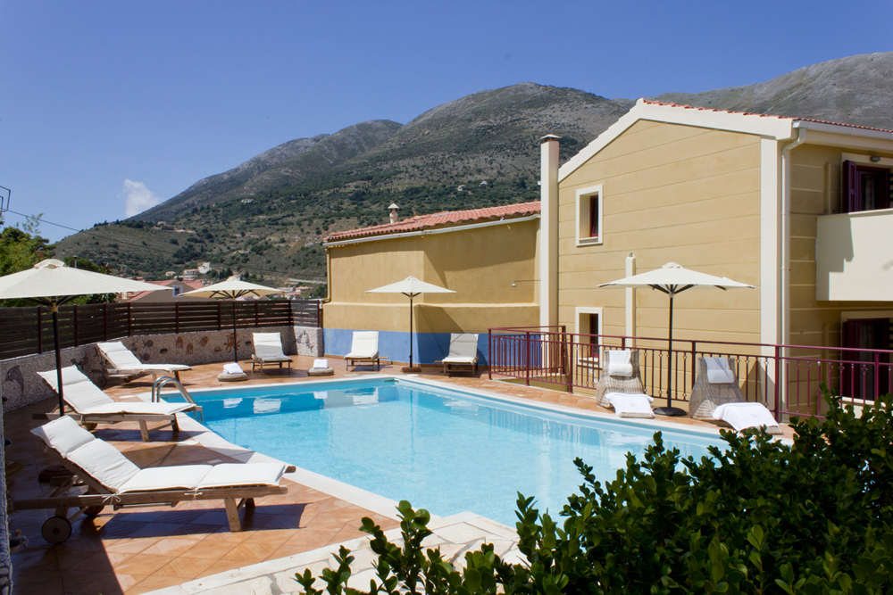 GREKA IONIAN SUITES